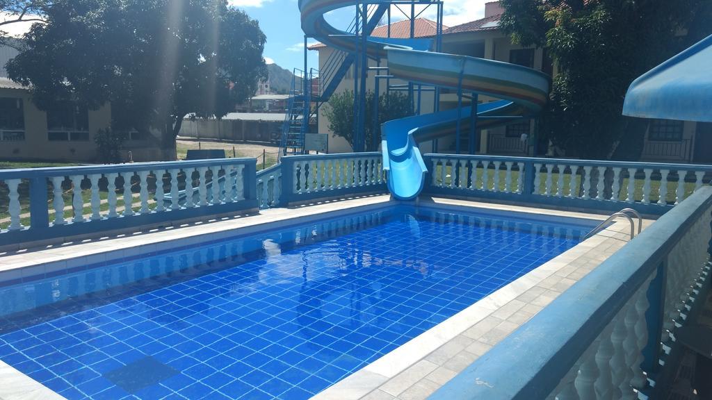 Pousada Clube Santa Cruz Santa Cruz de Minas Esterno foto